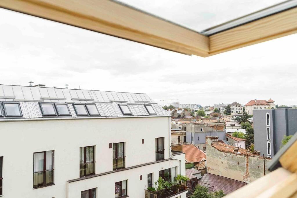 Vivando - Beautiful Studio B + Parking Bukarest Exterior foto