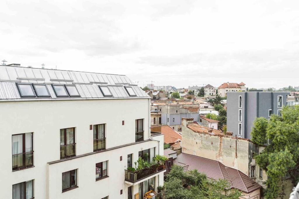 Vivando - Beautiful Studio B + Parking Bukarest Exterior foto